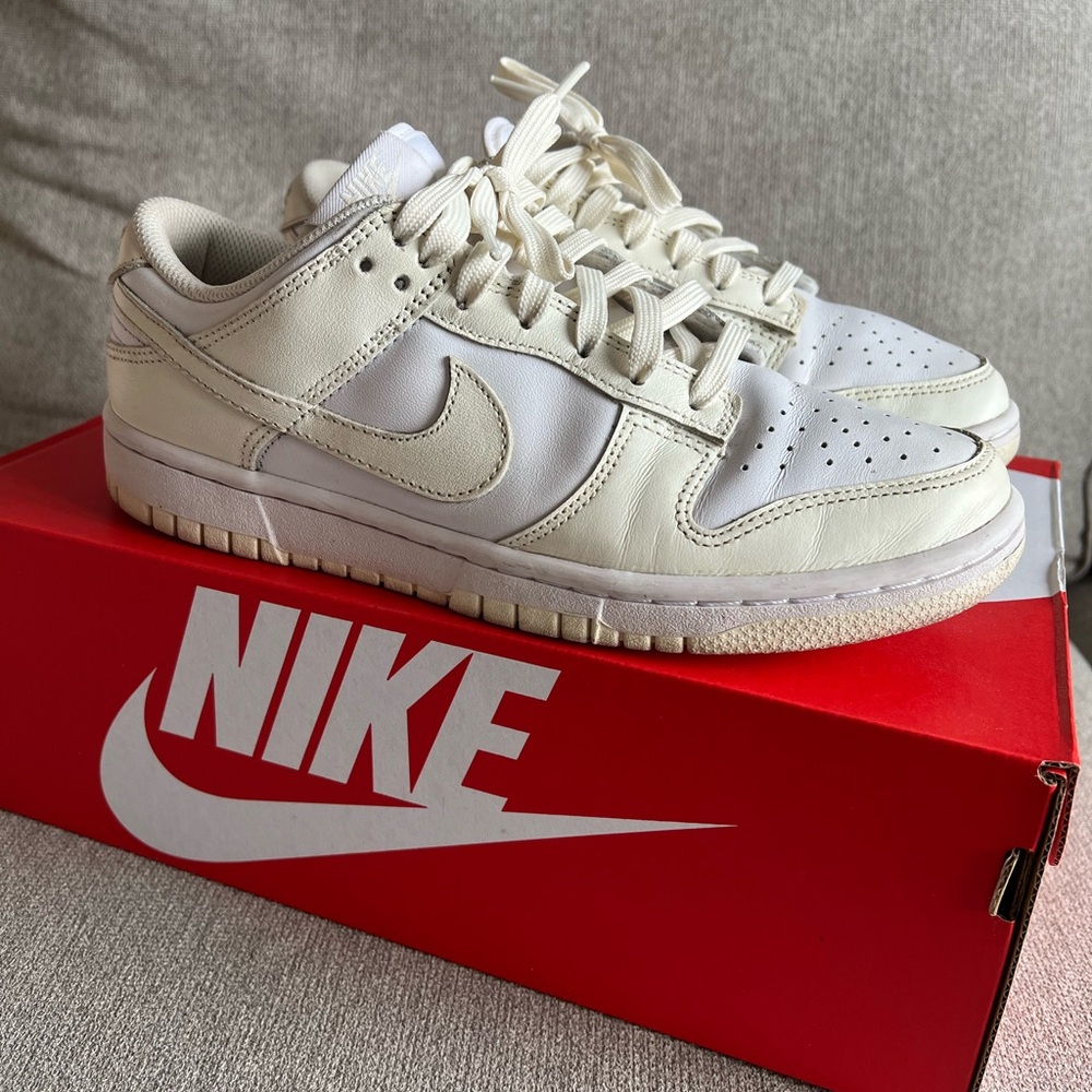 Women's Dunk Low 'White Sail